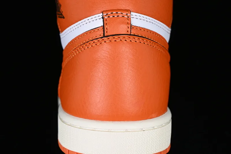 All categories Air Jordan Jordan series basketball shoes Air Jordan 1 High Pure original Air Jordan 1 High OG "Starfish" AJ1 Joe 1 Hermes Orange high-top basketball shoes DO9369-101